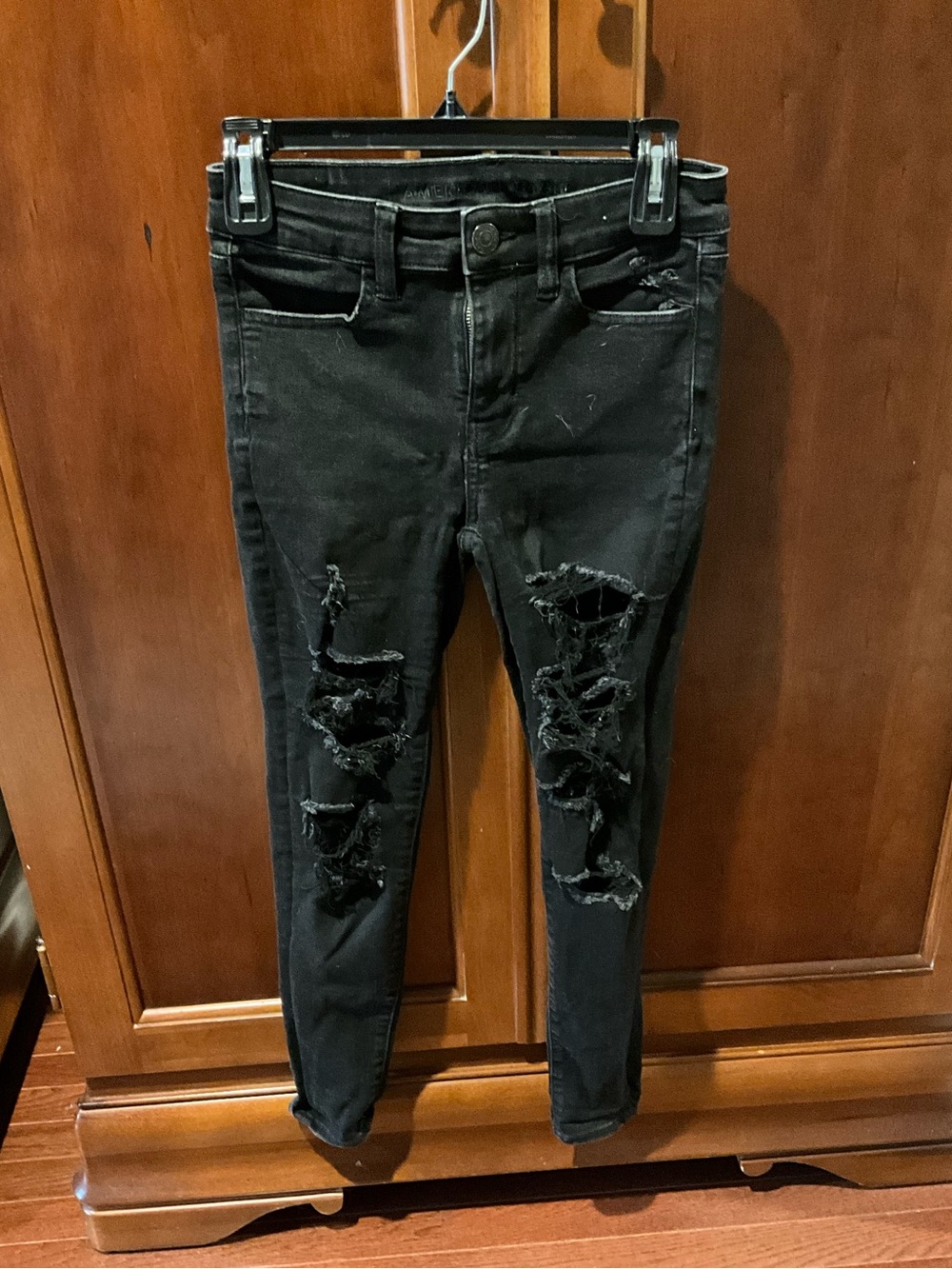 American Eagle Hi rise JeggingBlack Distressed Women's Jeans Size 2Short